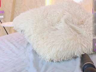 le modèle abrilpeach est en webcam porno dans un show sur le site camsoda, il possède les tags suivants: amateur,pussy,horny,lesbian,lovense,lush,naked,natural,nature,nipple piercings,oil,sexy,fingerass,shaved pussy,smoking,spank,squirter,striptease,tattoos,teen (18+)