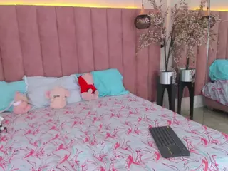 AbrilPeach's Live Sex Cam Show