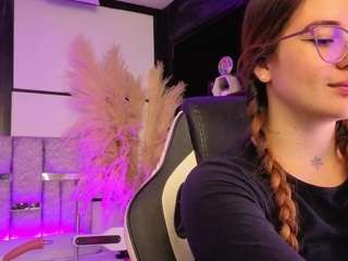 allicelover live webcam show