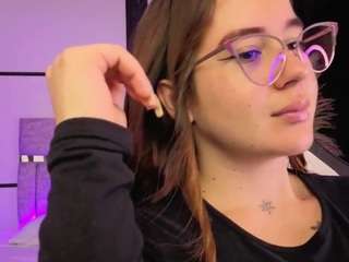 allicelover live webcam show
