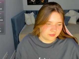 Chloe-Whitee