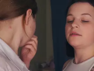 Edith and Juliana's Live Sex Cam Show