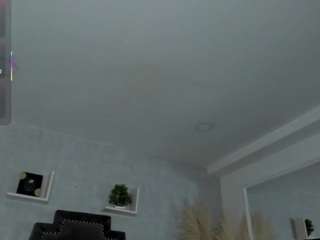 emiliaa-rosse webcam