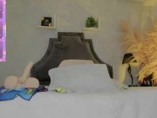 emiliaa-rosse webcam