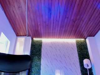  freyja-sweet chat room