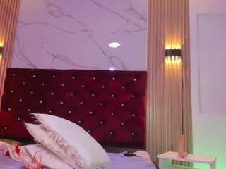 gacreandtony's CamSoda show and profile