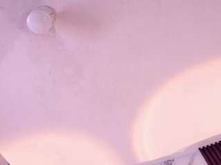 Averlie-Sterling live webcam show
