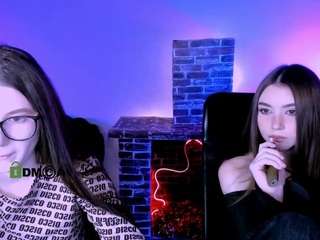 lissa-night live webcam on Soda Cams