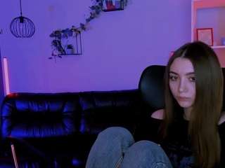 Ten model jest teraz na żywo. lissa-night