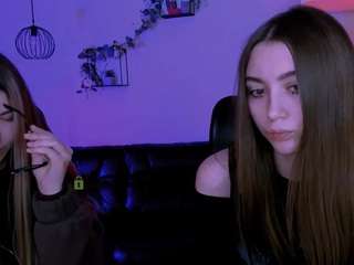 Model ini sedang live sekarang. lissa-night