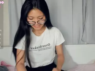 MildredHeritage's Live Sex Cam Show