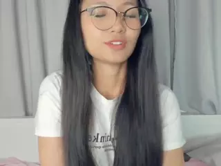 MildredHeritage's Live Sex Cam Show