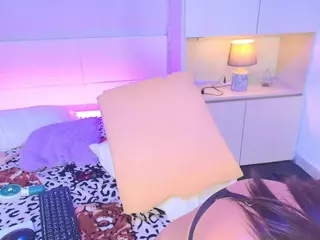 NaomiiGray's Live Sex Cam Show