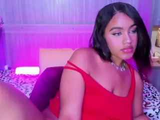 NaomiiGray's Live Sex Cam Show