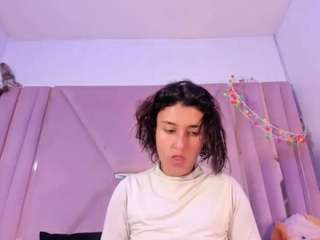 samanthamoons25