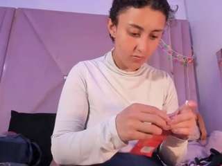 samanthamoons25