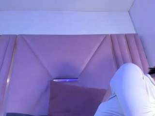 samanthamoons25