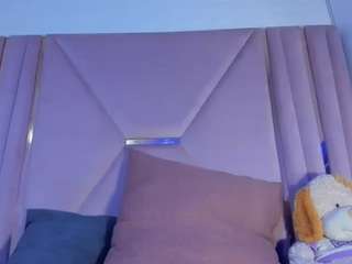 samanthamoons25