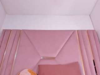 samanthamoons25