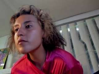 samanthamoons25