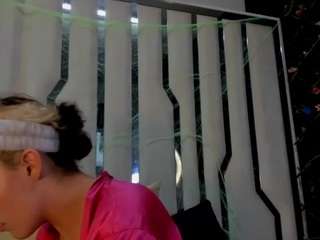 samanthamoons25