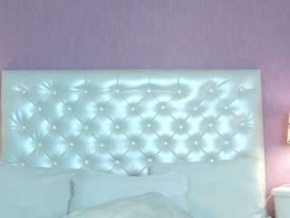 le modèle scaarletfox est en webcam porno dans un show sur le site camsoda, il possède les tags suivants: ahegao,pov,horny,anal,massage,naked,natural,nature,oil,orgasm,pussy,fingering,ride torso,sex toys,shaved pussy,spank,squirter,striptease,tattoos,toys