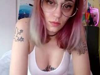 sinfulvixen1014 webcam