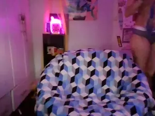 Stonervixen1014's Live Sex Cam Show