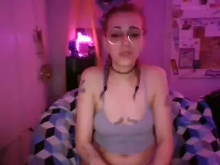 Stonervixen1014's Live Sex Cam Show