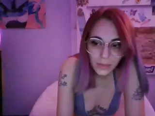 Stonervixen1014's Live Sex Cam Show