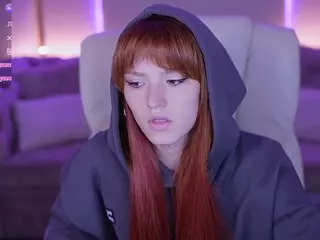 VikkyLoveRed's Live Sex Cam Show