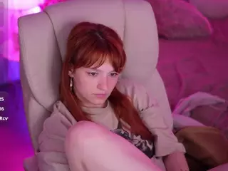 VikkyLoveRed's Live Sex Cam Show