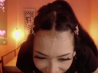 Violetta-Suky's Live Sex Cam Show
