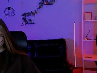 Este modelo está ao vivo agora. barbara-crazy