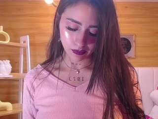 mia-ponce-a Live Webcam on CamSoda