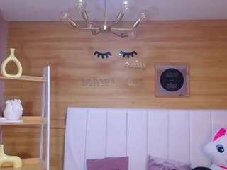 mia-ponce-a webcam