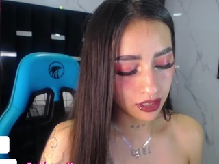 mia-ponce-a webcam model