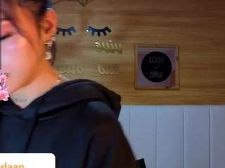 mia-ponce-a Live Webcam on CamSoda