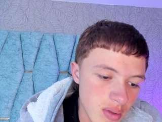 geneesis Live Webcam on CamSoda