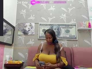 karenbis Live Webcam on CamSoda