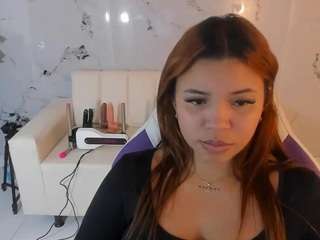 Lucy_Strong