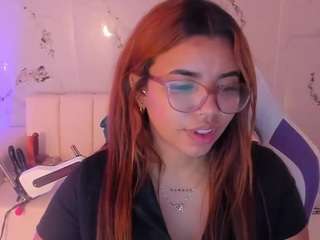 Lucy_Strong