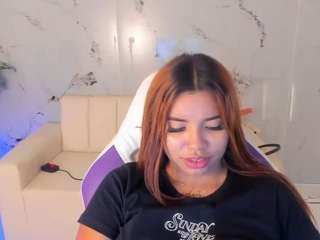 Lucy_Strong
