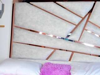 venusmorgax Live Webcam on CamSoda