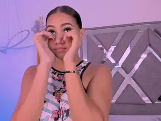 amber-love04's Live Sex Cam Show