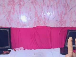 charlottebrad webcam