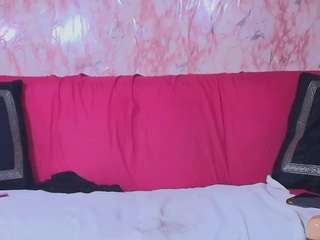 charlottebrad Live Webcam on CamSoda