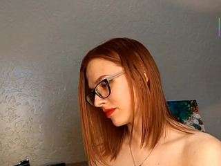 floracrammer's CamSoda show and profile