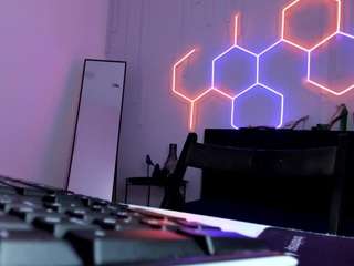 katcatt's CamSoda show and profile