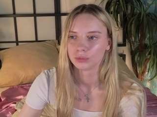 katt-yy Sex Cam Show